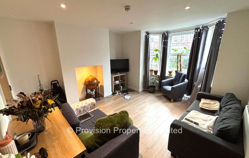 Cardigan Road, Burley, Leeds - Image 1