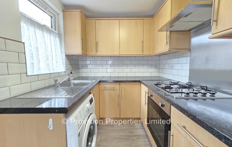 Willow Close, Burley, Leeds - Image 1