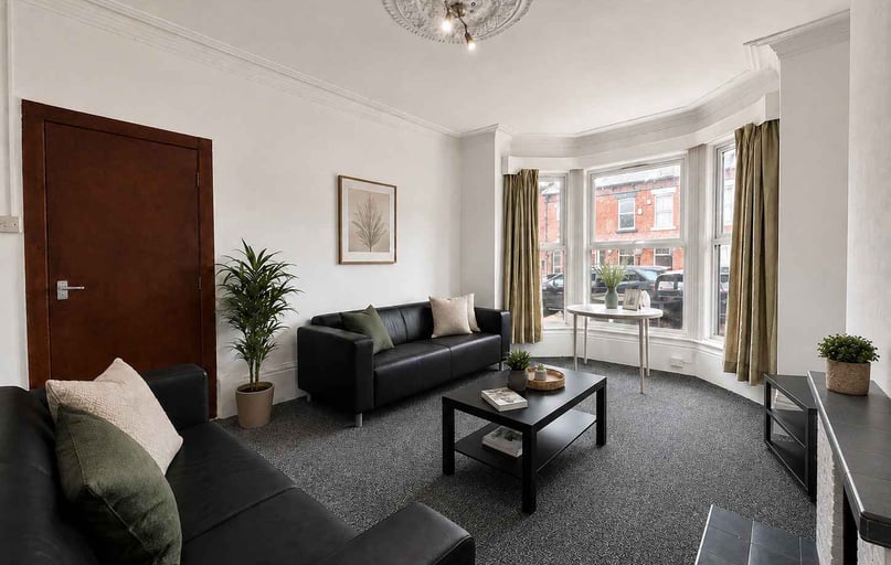 St Michaels Terrace, Headingley, Leeds - Image 1