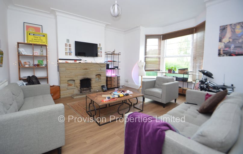 Consort Terrace, Woodhouse, Leeds - Image 1