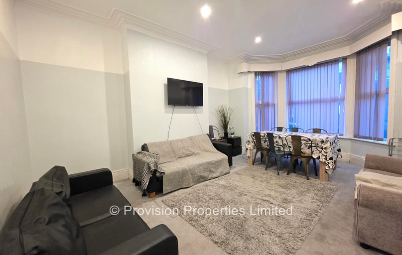 Delph Lane, Rampart Road, Leeds - Image 1