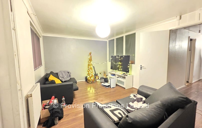 Kendal Lane, Woodhouse, Leeds - Image 1