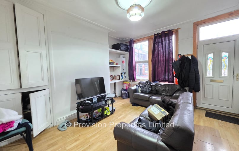 Graham Avenue, Burley, Leeds - Image 1