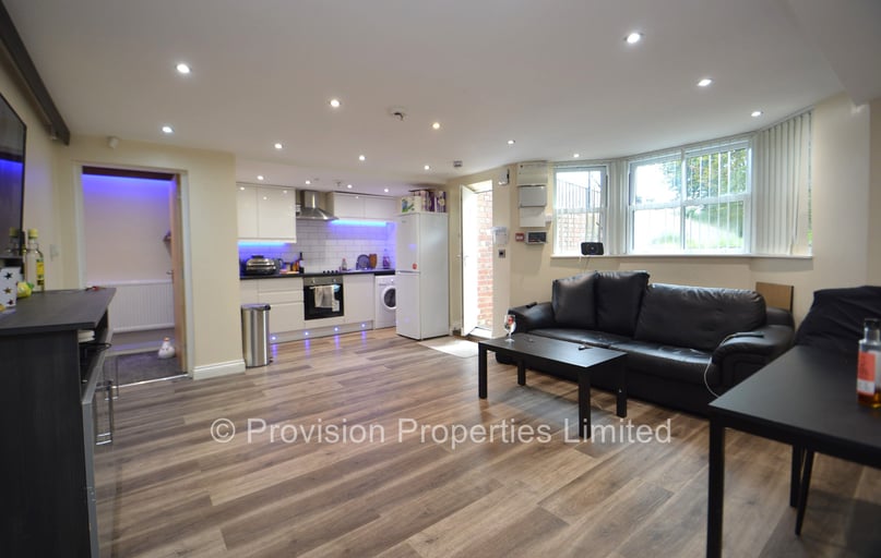 Ashwood Terrace, Hyde Park, Leeds - Image 1