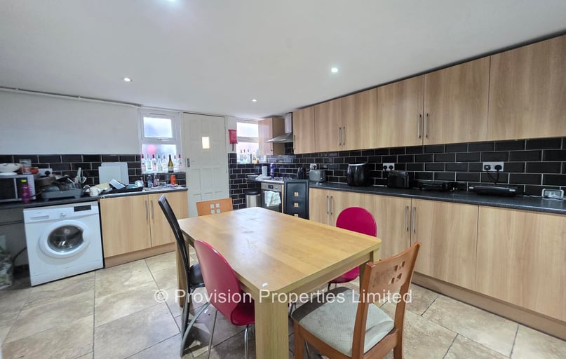 Cardigan Lane, Burley, Leeds - Image 1