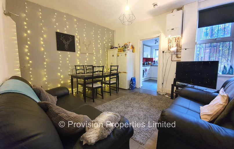 Mayville Place, Burley, Leeds - Image 1