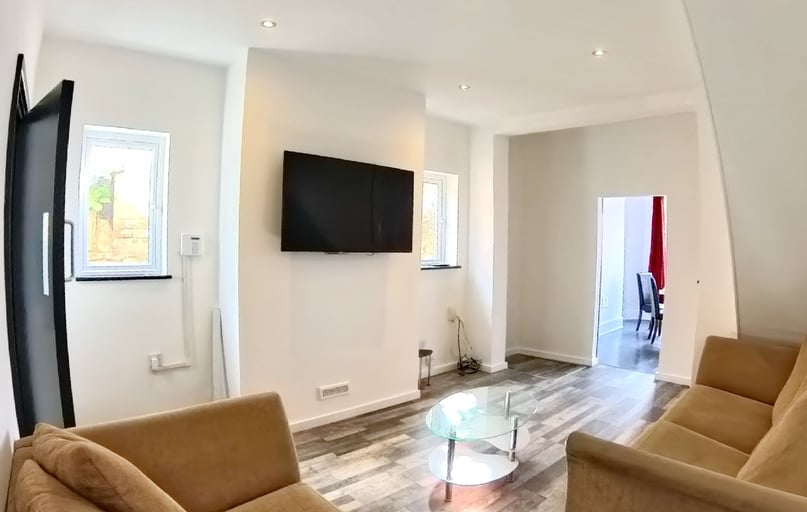 Lonsdale Road, Lenton, Radford, Nottingham - Image 1