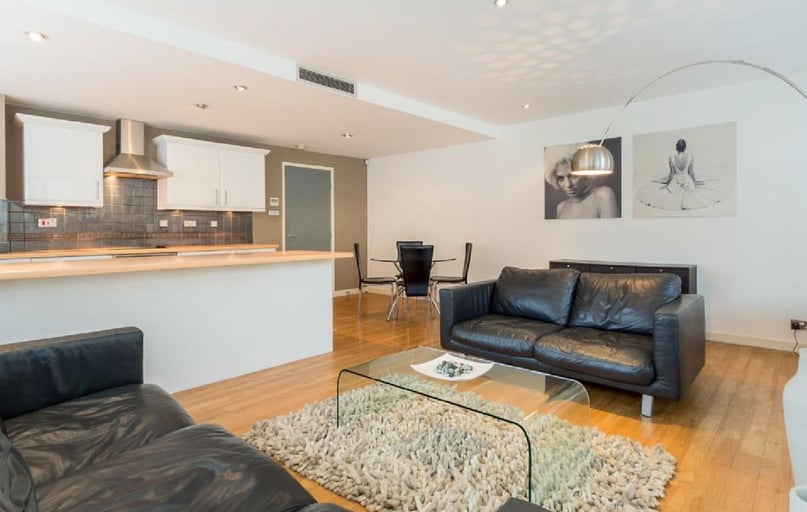 Parkgate,, Arboretum, Nottingham - Image 1