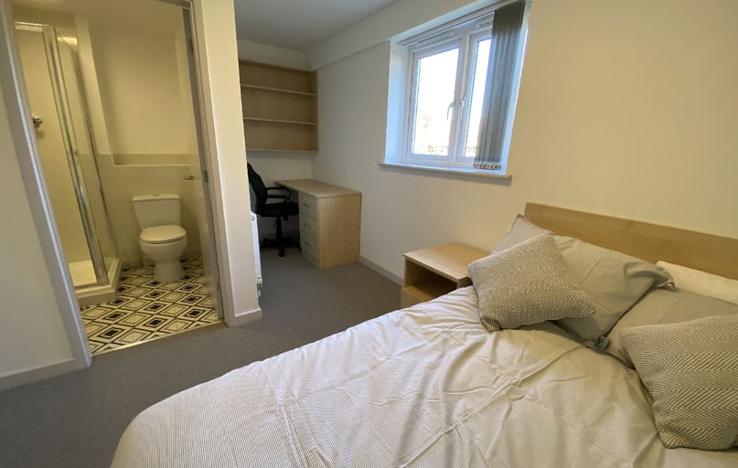 Flat 17b Bywater House, Edgbaston, City Centre, Birmingham - Image 1