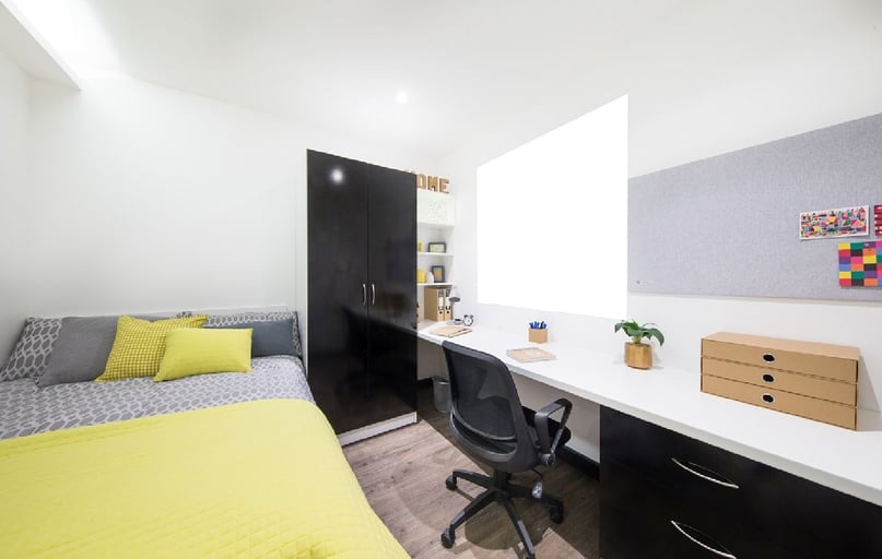 Bristol St - 5 Bed Cluster Ensuite,, City Centre, Birmingham - Image 1