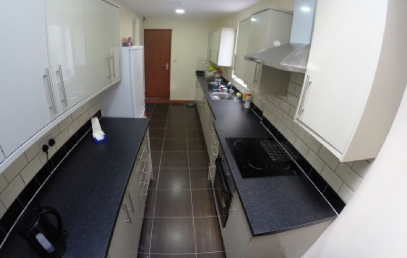 Umberslade Road, Selly Oak, Stirchley, Birmingham - Image 1