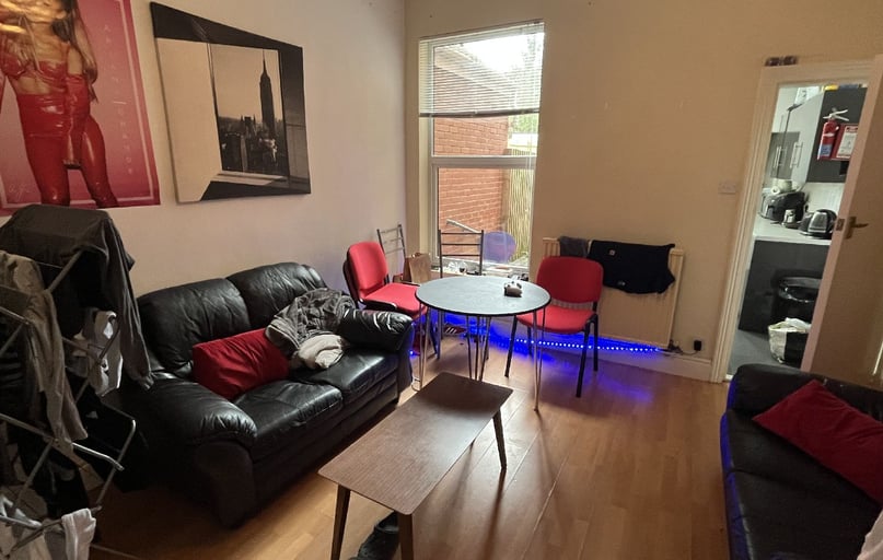 Dawlish Road, Selly Oak, Selly Park, Birmingham - Image 1