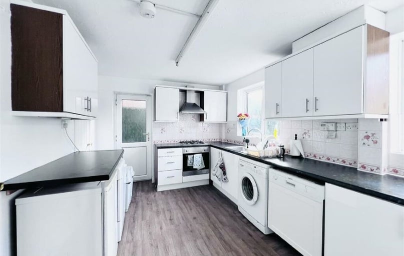 Ingham Grove, Lenton, Lenton, Nottingham - Image 1