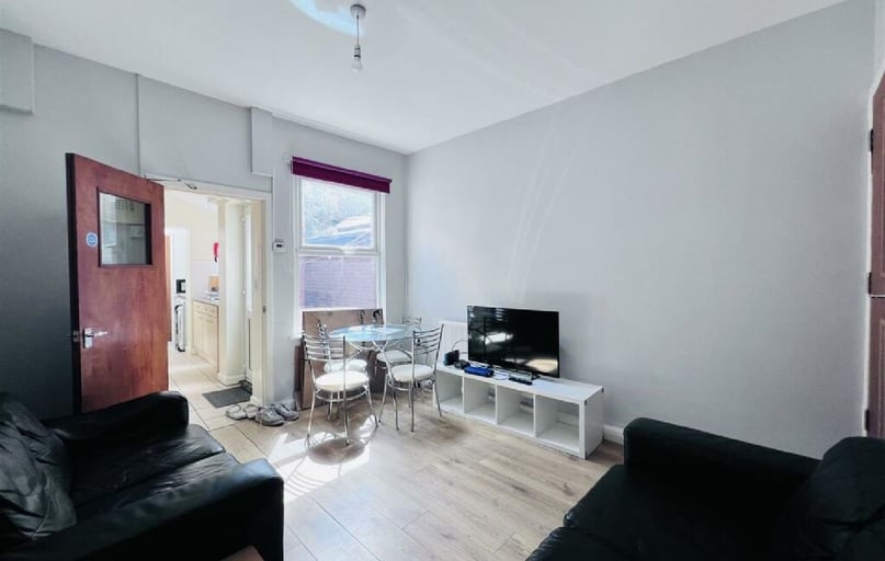 Cycle Road, Lenton, Lenton, Nottingham - Image 1