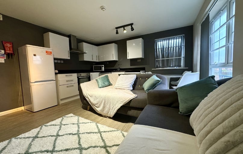 Forster Street - Room E, Lenton, Radford, Nottingham - Image 1