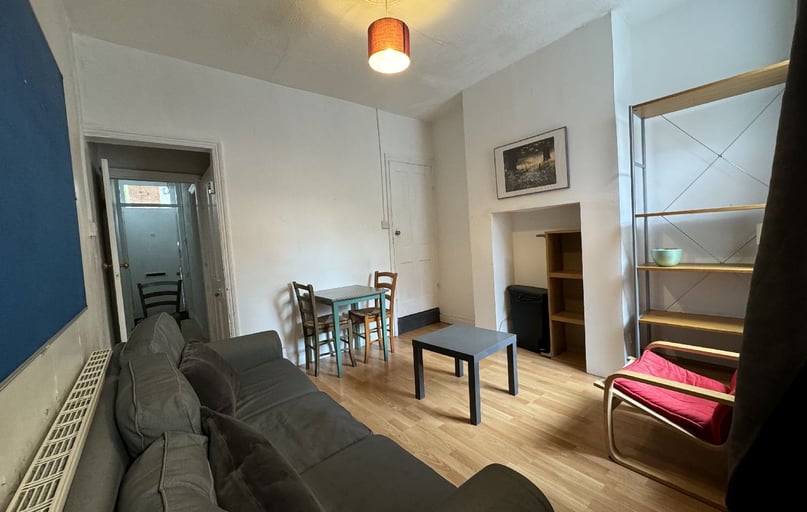 Tiverton Road (D), Selly Oak, Selly Park, Birmingham - Image 1