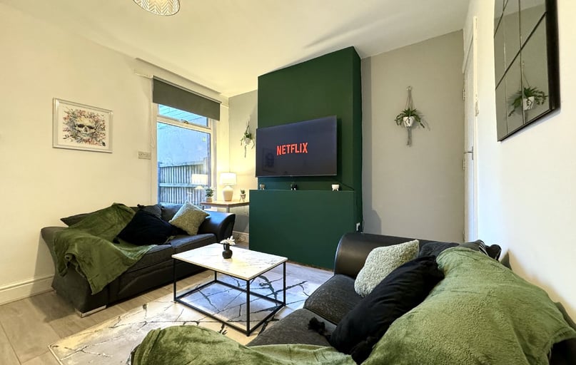 Heeley Road (D), Selly Oak, Selly Park, Birmingham - Image 1