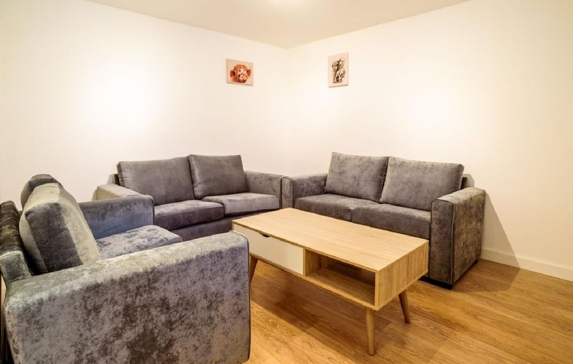 Queens Road (S), Beeston, Beeston, Nottingham - Image 1