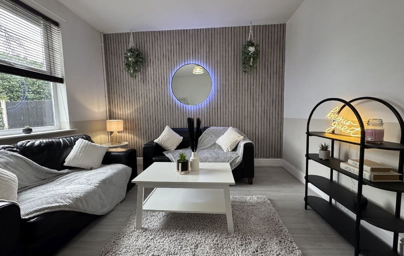 Junction Street, California, California, Nottingham - Image 1