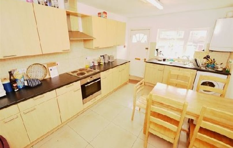 Derby Road, Lenton, Lenton, Nottingham - Image 1