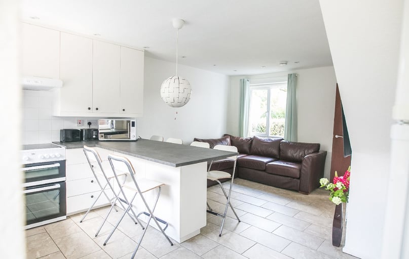 Leahurst Crescent, Harborne, Harborne, Birmingham - Image 1