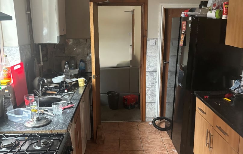 Kimbolton Avenue, Lenton, Radford, Nottingham - Image 1