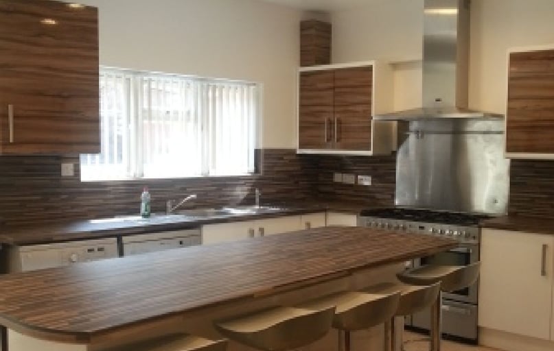 Heeley Road, Selly Oak, Selly Park, Birmingham - Image 1