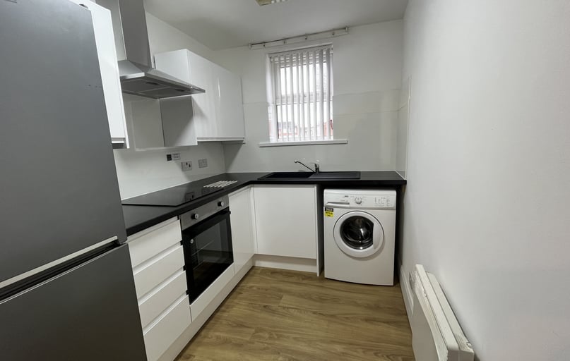 208 Plymouth Grove, Ardwick, Manchester - Image 1