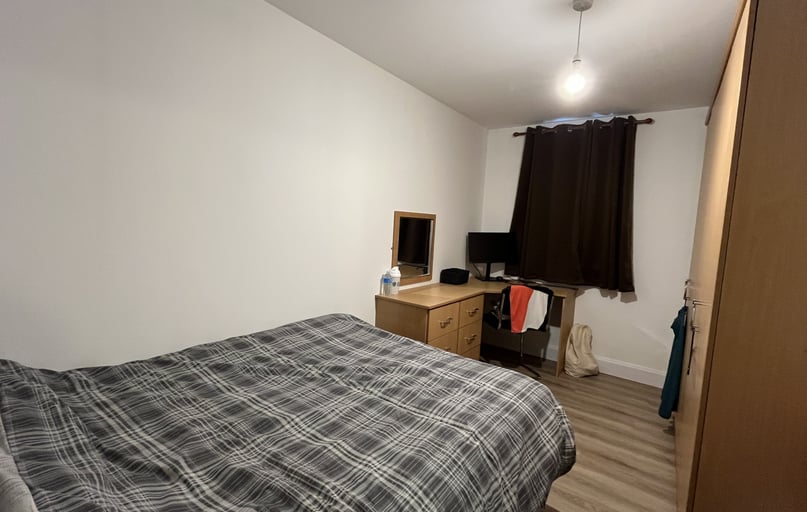 Plymouth Grove, Ardwick, Manchester - Image 1