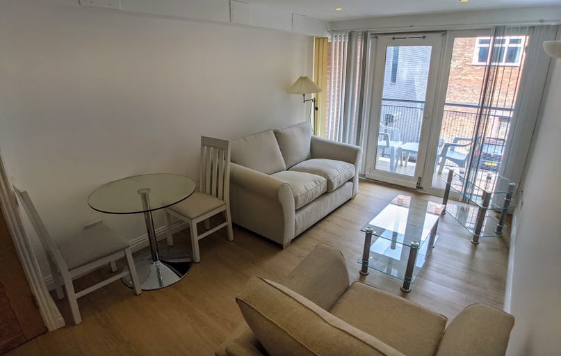 Oxford Road, Chorlton on Medlock, Manchester - Image 1