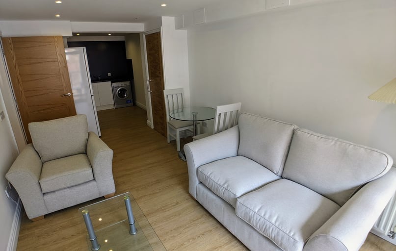 Oxford Road, Chorlton on Medlock, Manchester - Image 1