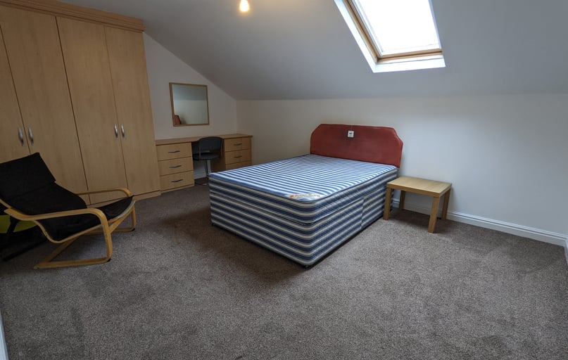 Plymouth Grove, Ardwick, Manchester - Image 1