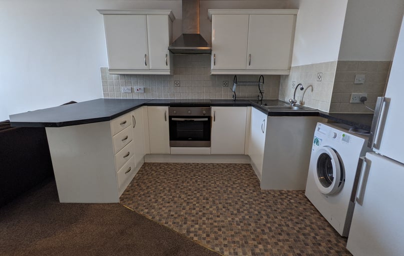 Plymouth Grove, Ardwick, Manchester - Image 1