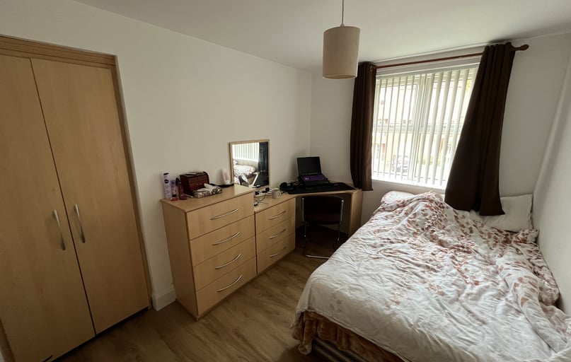 Plymouth Grove, Ardwick, Manchester - Image 1