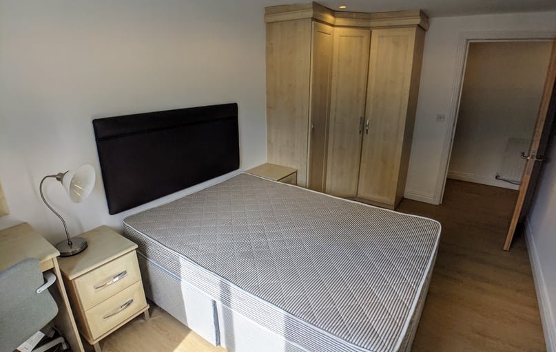 Oxford Road, Chorlton on Medlock, Manchester - Image 1