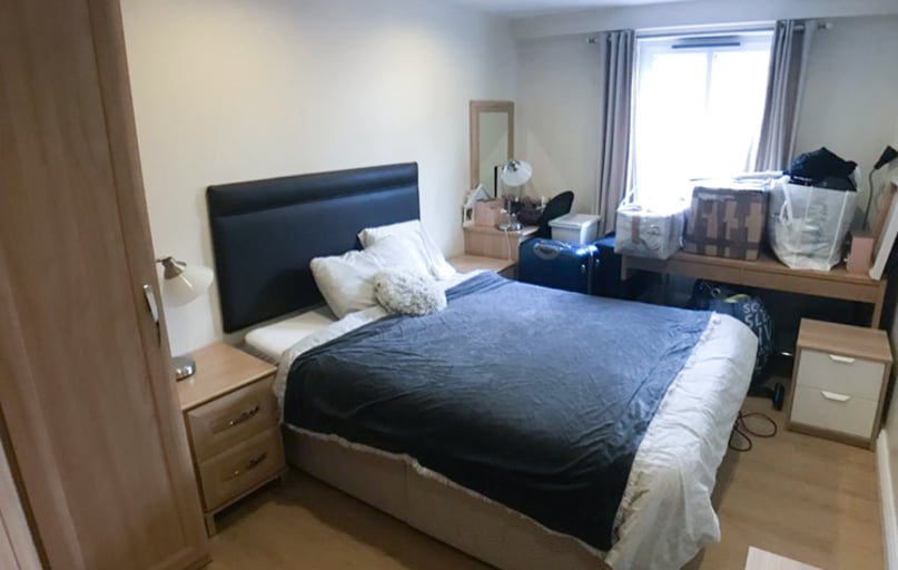 Oxford Road, Chorlton on Medlock, Manchester - Image 1