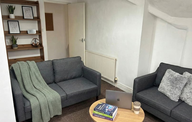 7 Blair Rd, Whalley Range, Manchester - Image 1