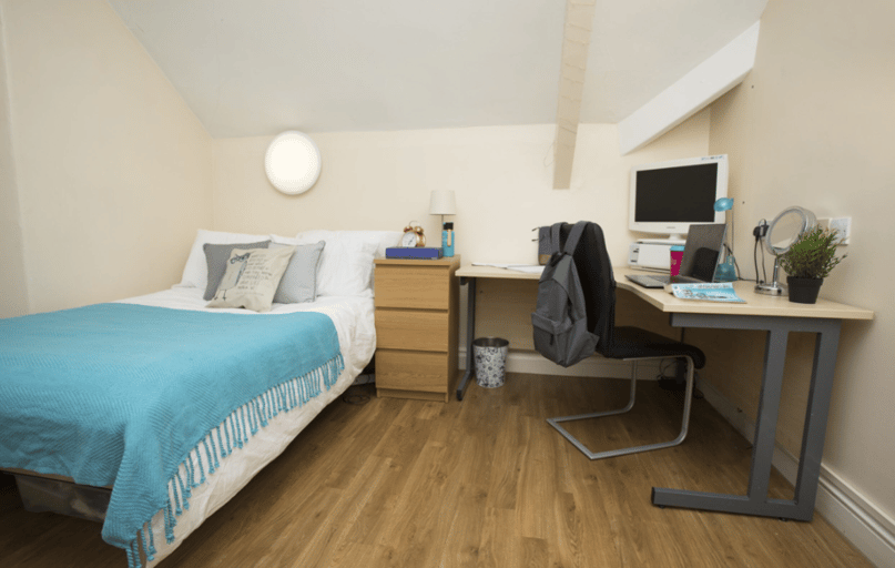Gold 2 Bed Apartment, Daisybank Villas, 5-7 Anson Road, Fallowfield, Manchester - Image 1