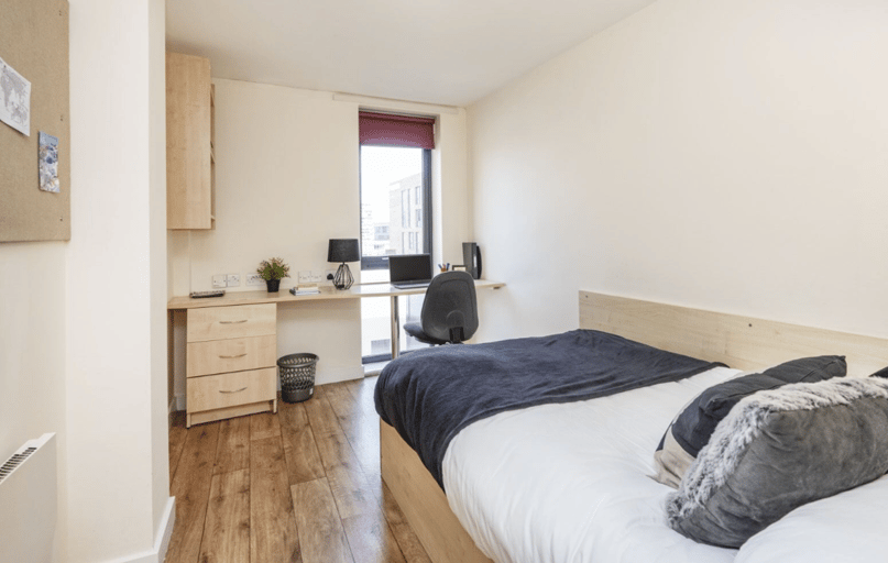 Copper Ensuite, Rockingham House, Broad Lane, City Centre, Sheffield - Image 1
