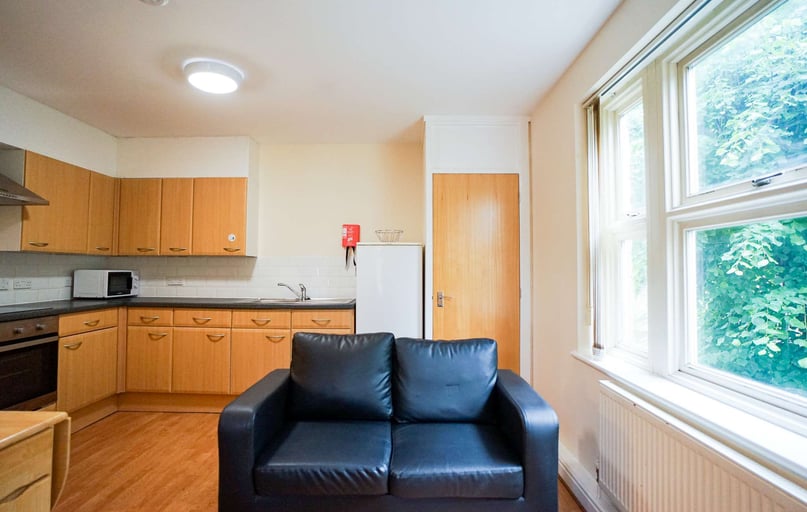 Broomgrove Crescent, Broomhall, Sheffield - Image 1