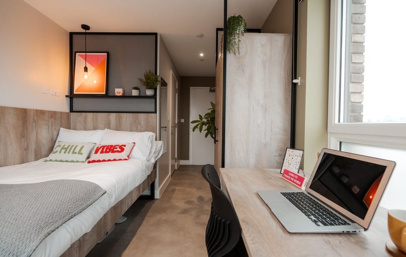Deluxe En-Suite, YourTRIBE South Bermondsey, 349 Ilderton Road, Bermondsey, London - Image 1