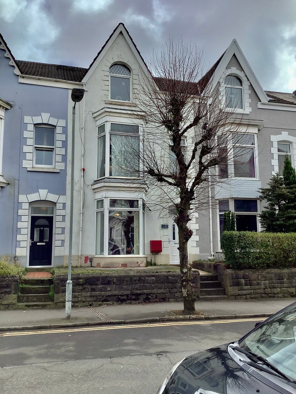 Gwydr Crescent, Uplands, Swansea - Image 2