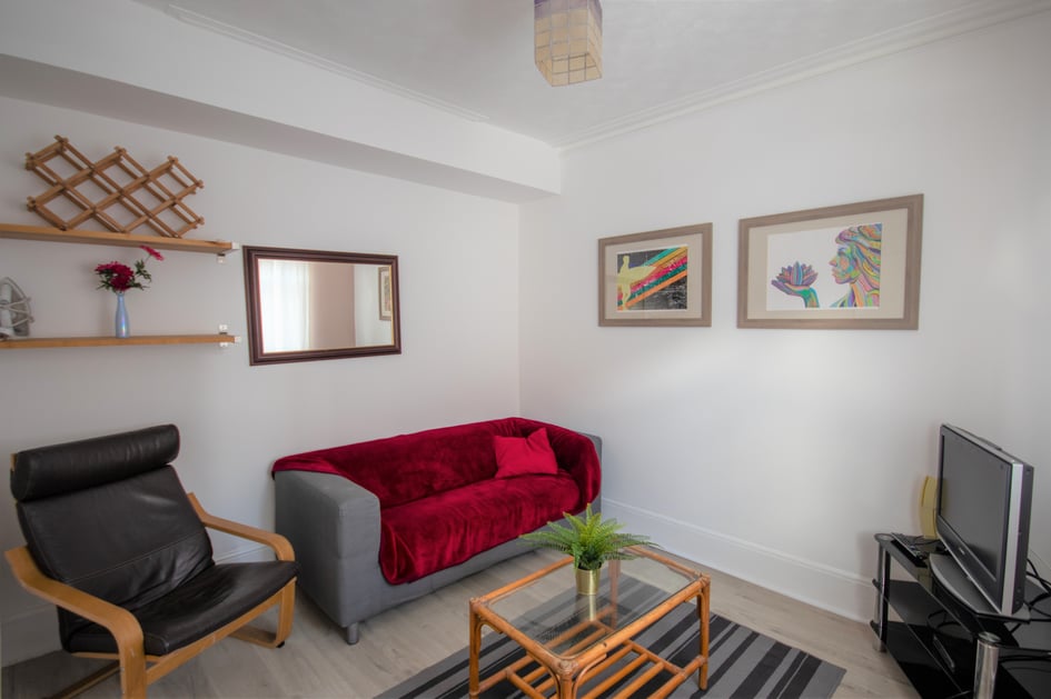Harold Road (All DOUBLE BEDROOMS), Southsea, Portsmouth - Image 1