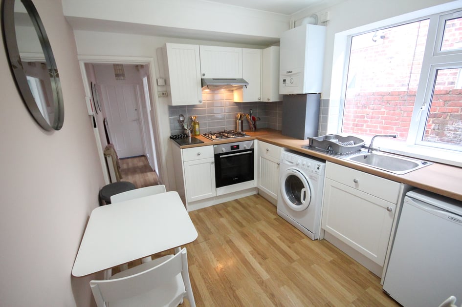 Harold Road (All DOUBLE BEDROOMS), Southsea, Portsmouth - Image 2