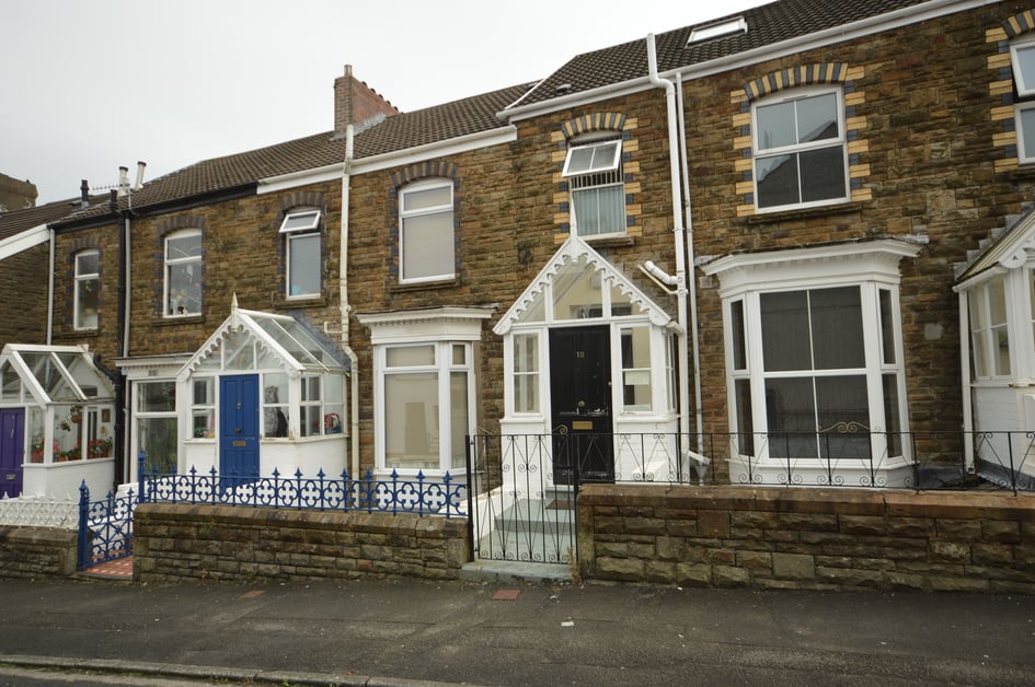 Trafalgar Place, Brynmill, Swansea - Image 13