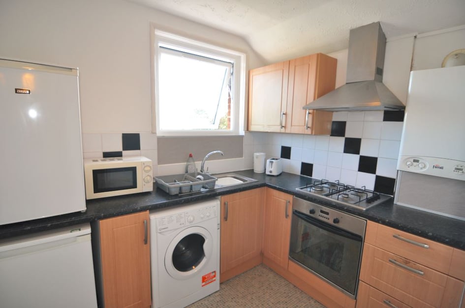 Elmside, Central, Exeter - Image 1