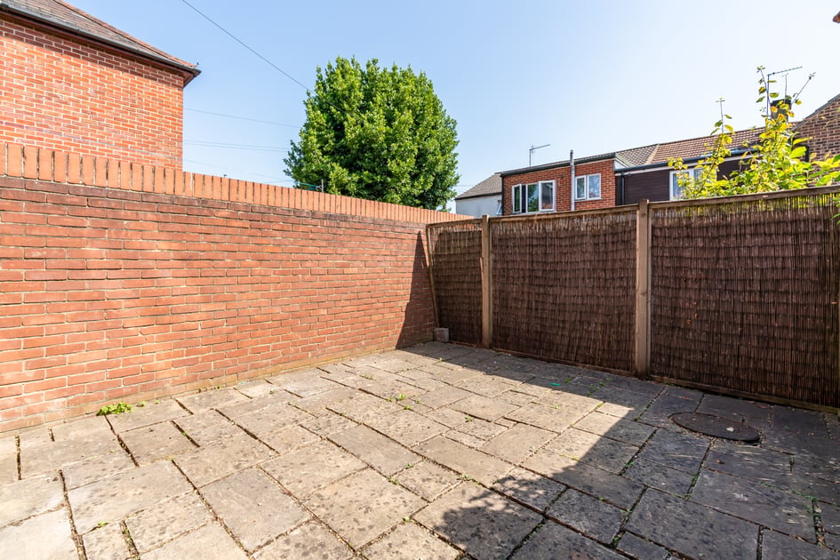 Castle Street, Inner avenue, Southampton - Image 15