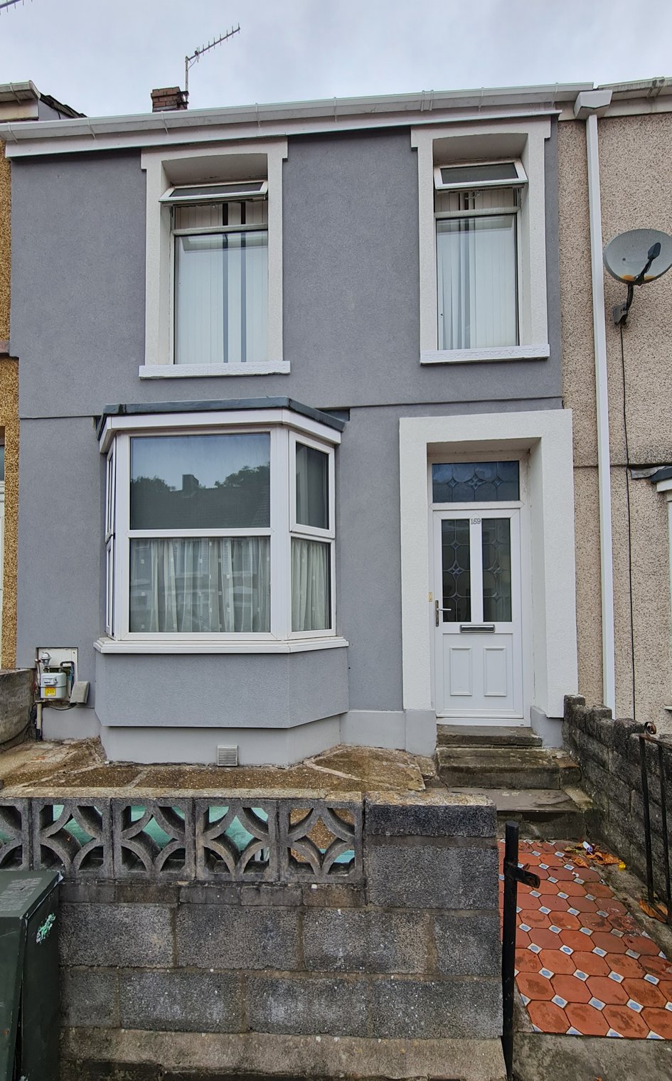 St. Helens Avenue, Brynmill, Swansea - Image 1