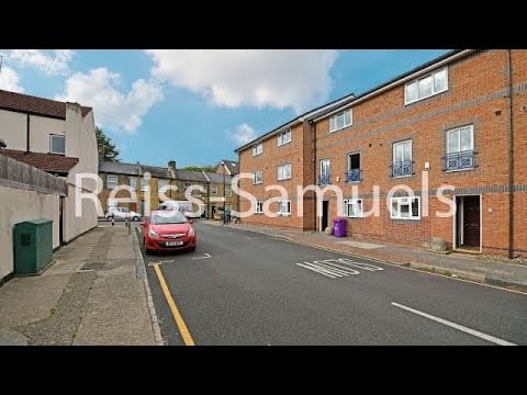 Cahir Street, Isle of Dogs, London - Property Video