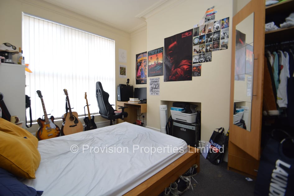 Blandford Grove, Woodhouse, Leeds - Image 2